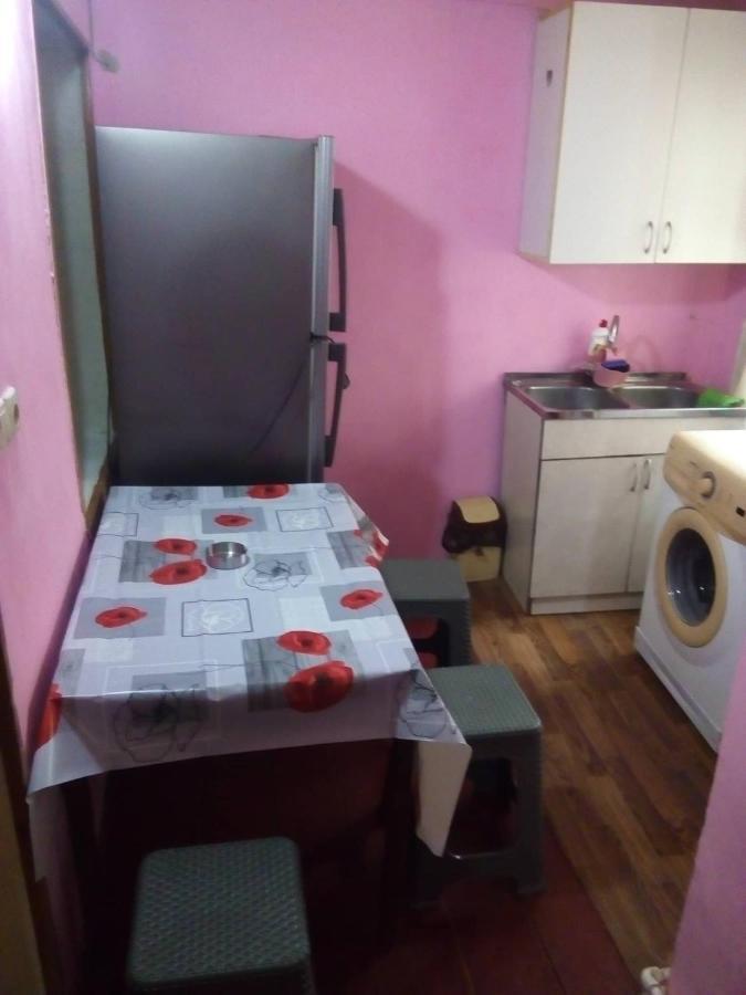 Baazovi 17 Apartment Tbilisi Eksteriør bilde